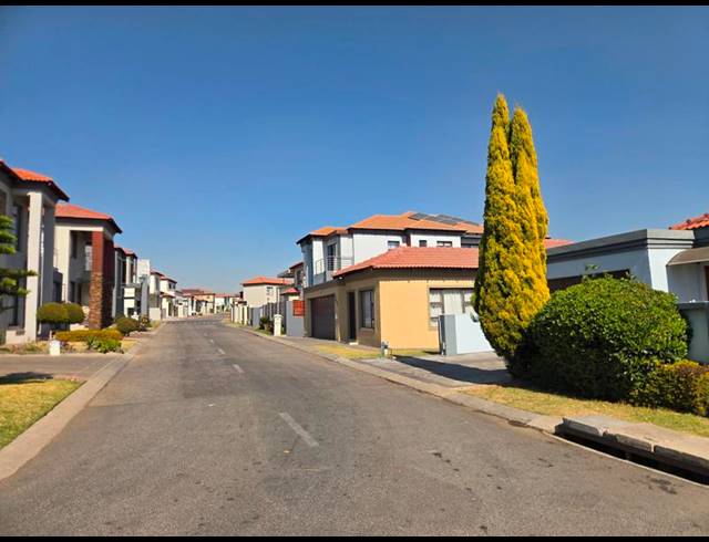 3 BEDROOM HOUSE FOR SALE IN NOORDWYK